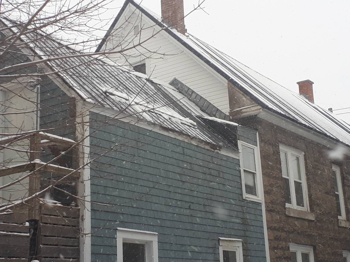 Completed roofing project